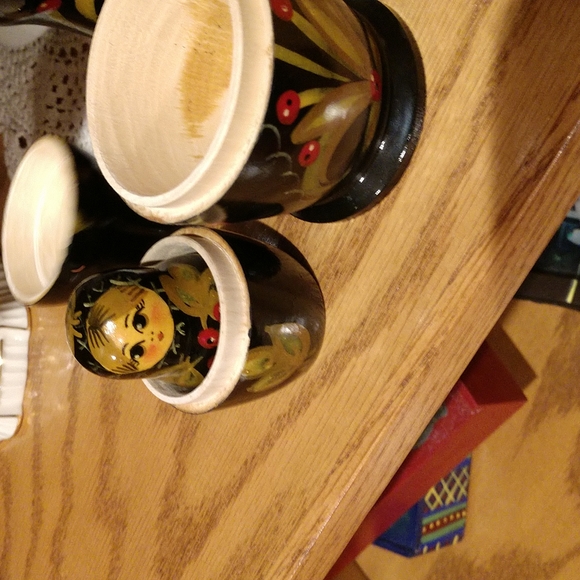 Russian Dolls - Picture 7 of 10